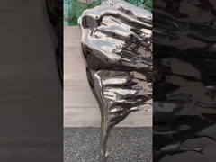 Γλυπτό ανοξείδωτου των υπαίθριων σφυρηλατημένων κήπος μετάλλων γυναικών γλυπτών αφηρημένων